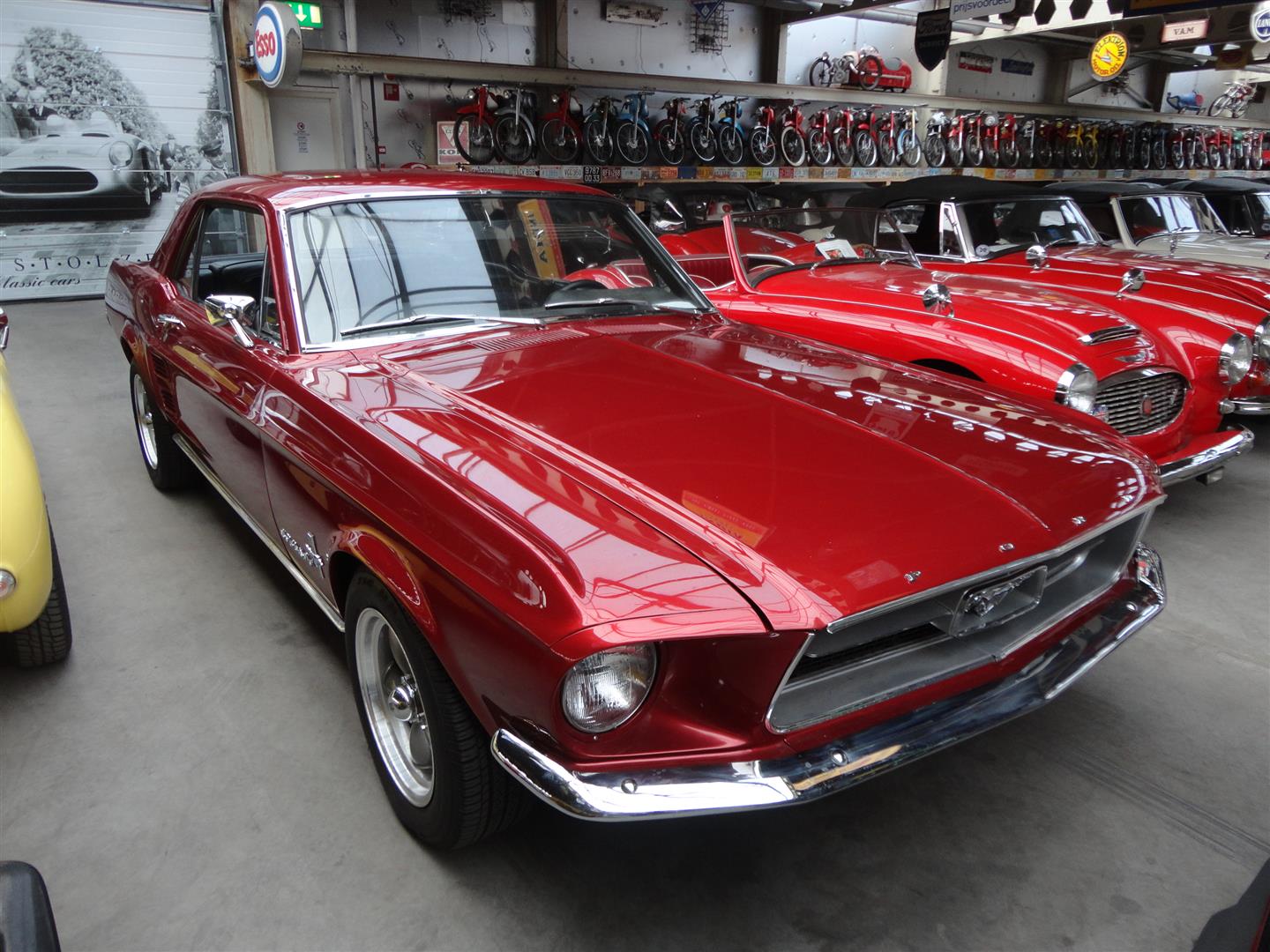 Ford-Mustang '67 red | Joop Stolze Classic Cars