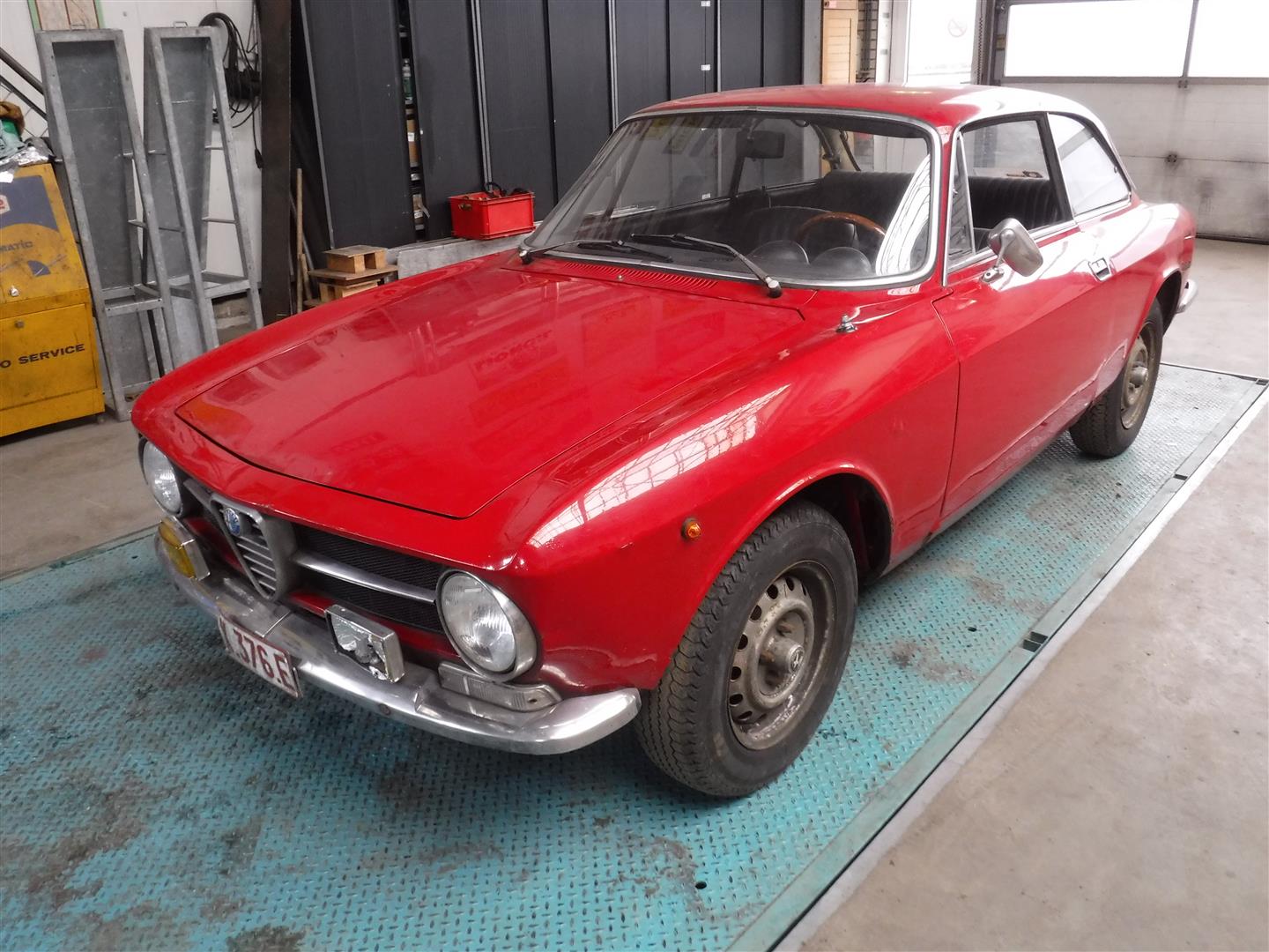 Alfa Romeo-Bertone 1300GTJ | Joop Stolze Classic Cars