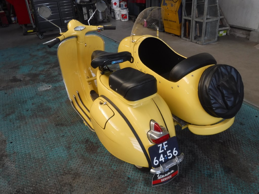 Vespa / Sidecar150CC sidecar Joop Stolze Classic Cars