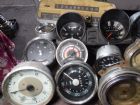 several-parts-gauges-klokken